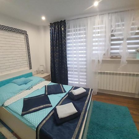 Apartamenty Centrum Mala Dwojeczka Blekitna Panoramiczna Balkonem Promenada Кельце Екстер'єр фото