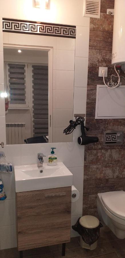 Apartamenty Centrum Mala Dwojeczka Blekitna Panoramiczna Balkonem Promenada Кельце Екстер'єр фото