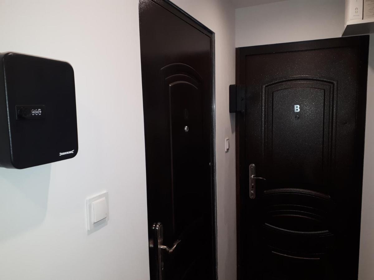 Apartamenty Centrum Mala Dwojeczka Blekitna Panoramiczna Balkonem Promenada Кельце Екстер'єр фото