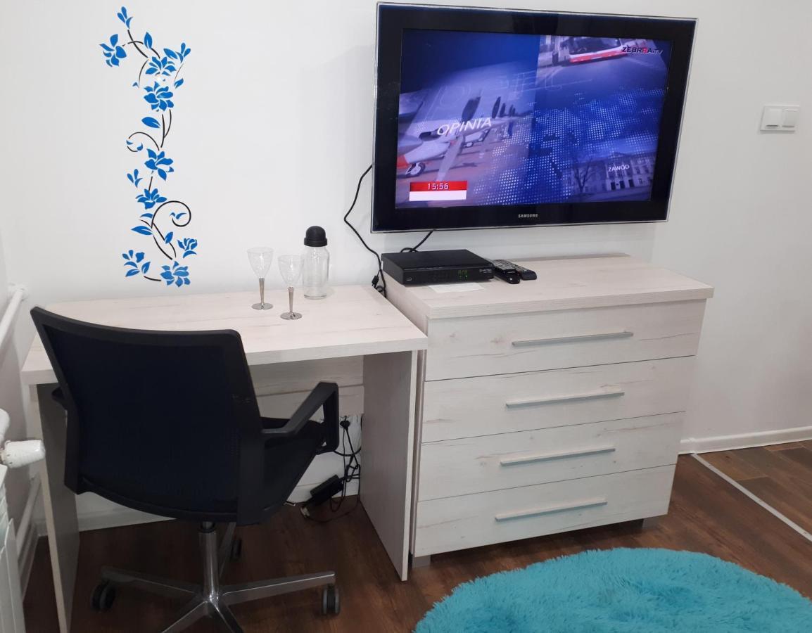 Apartamenty Centrum Mala Dwojeczka Blekitna Panoramiczna Balkonem Promenada Кельце Екстер'єр фото