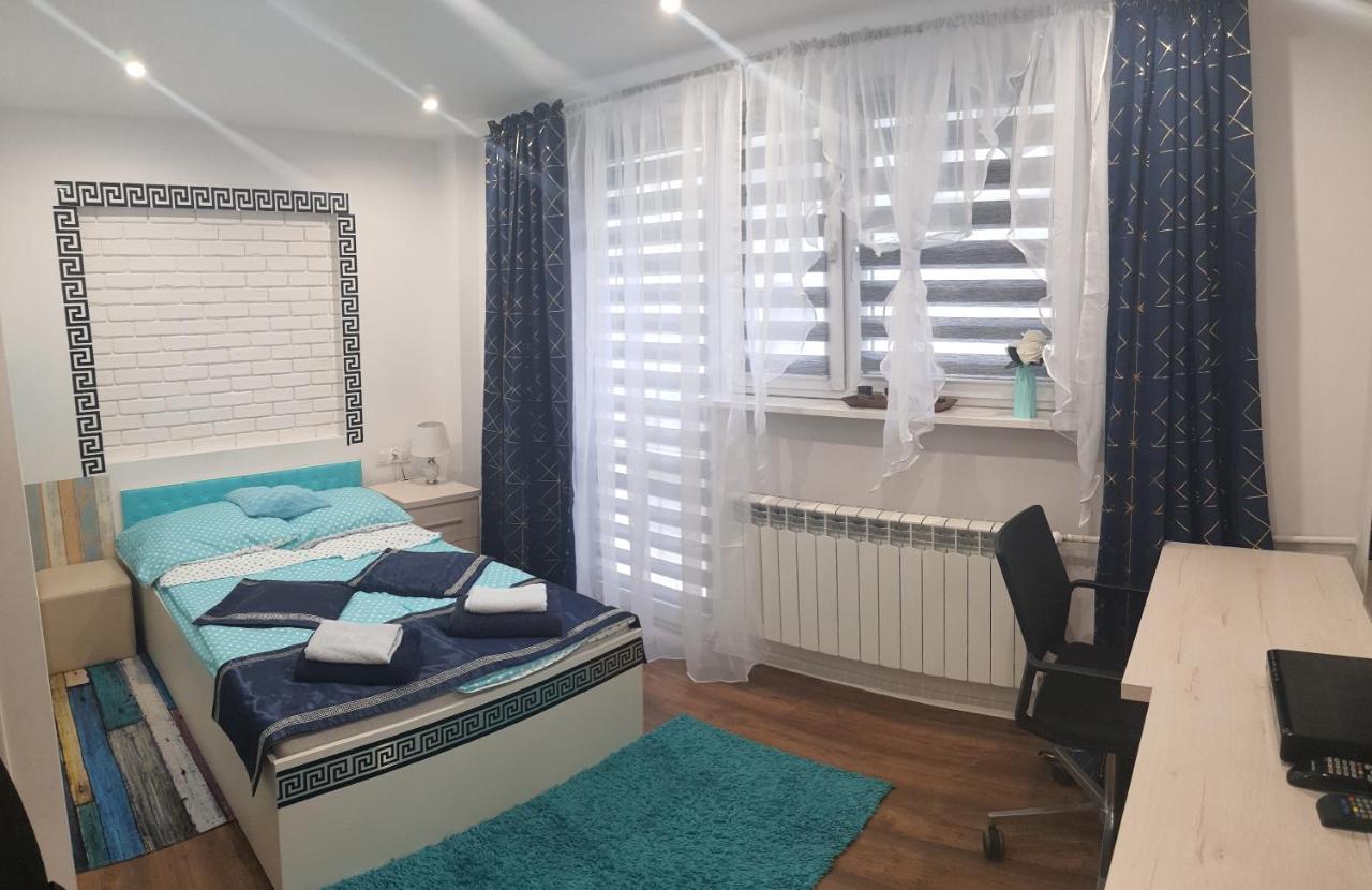Apartamenty Centrum Mala Dwojeczka Blekitna Panoramiczna Balkonem Promenada Кельце Екстер'єр фото